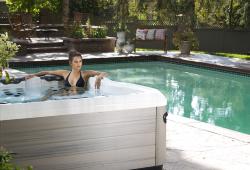 Inspiration Gallery - Pool Side Hot Tubs - Image: 243